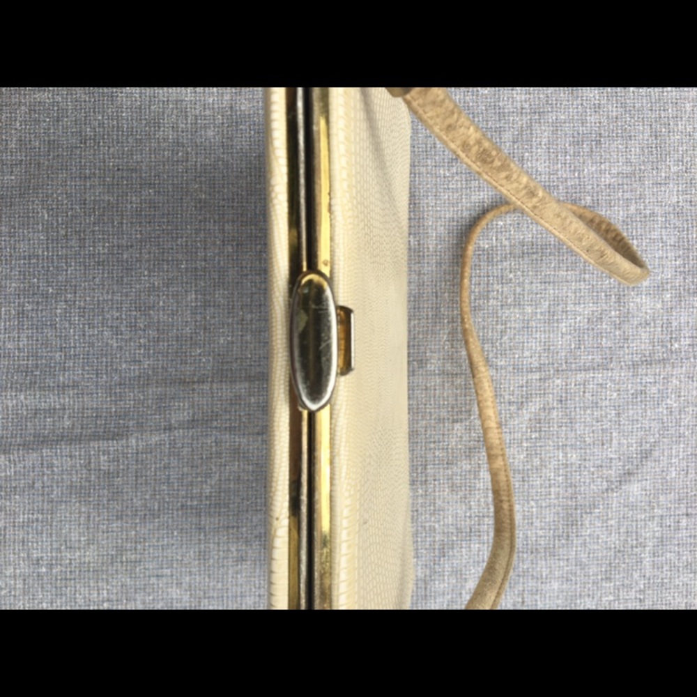 Vintage Mid Century Cream Reptile Purse As Is - Picture 3 of 5